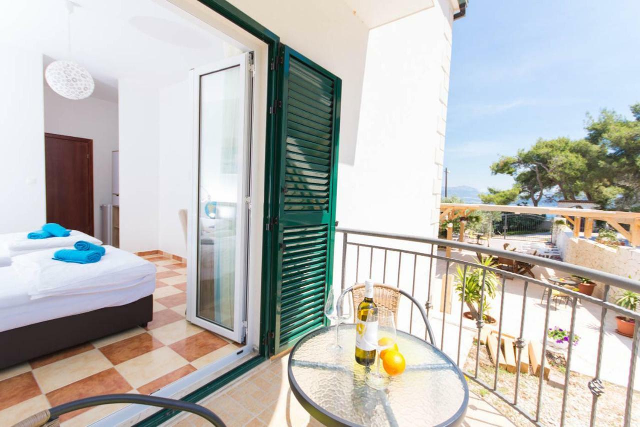 Guesthouse Vakans Slatine Szoba fotó