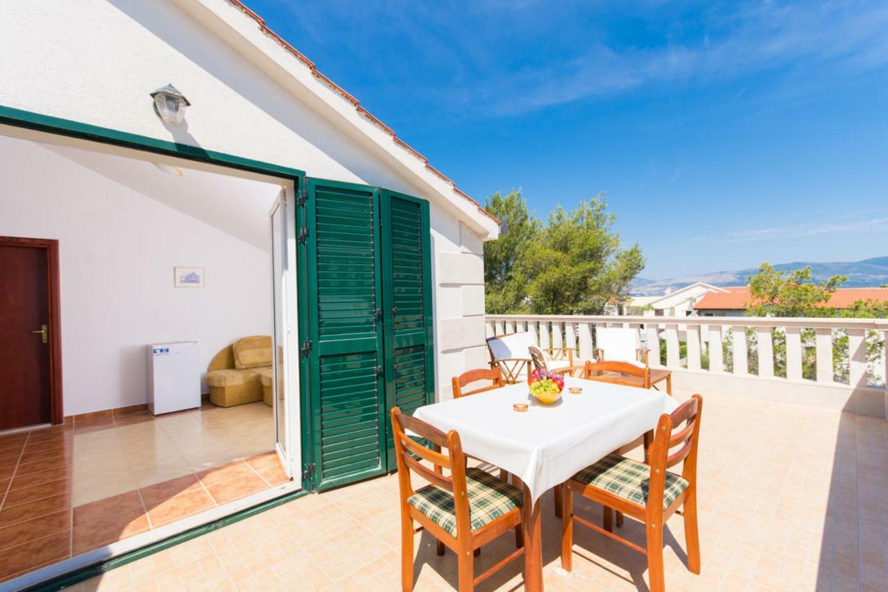 Guesthouse Vakans Slatine Kültér fotó