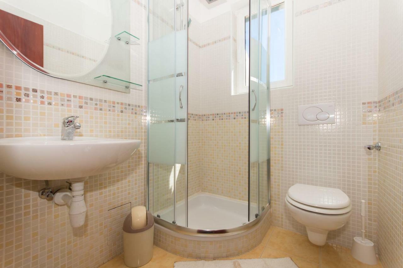 Guesthouse Vakans Slatine Kültér fotó