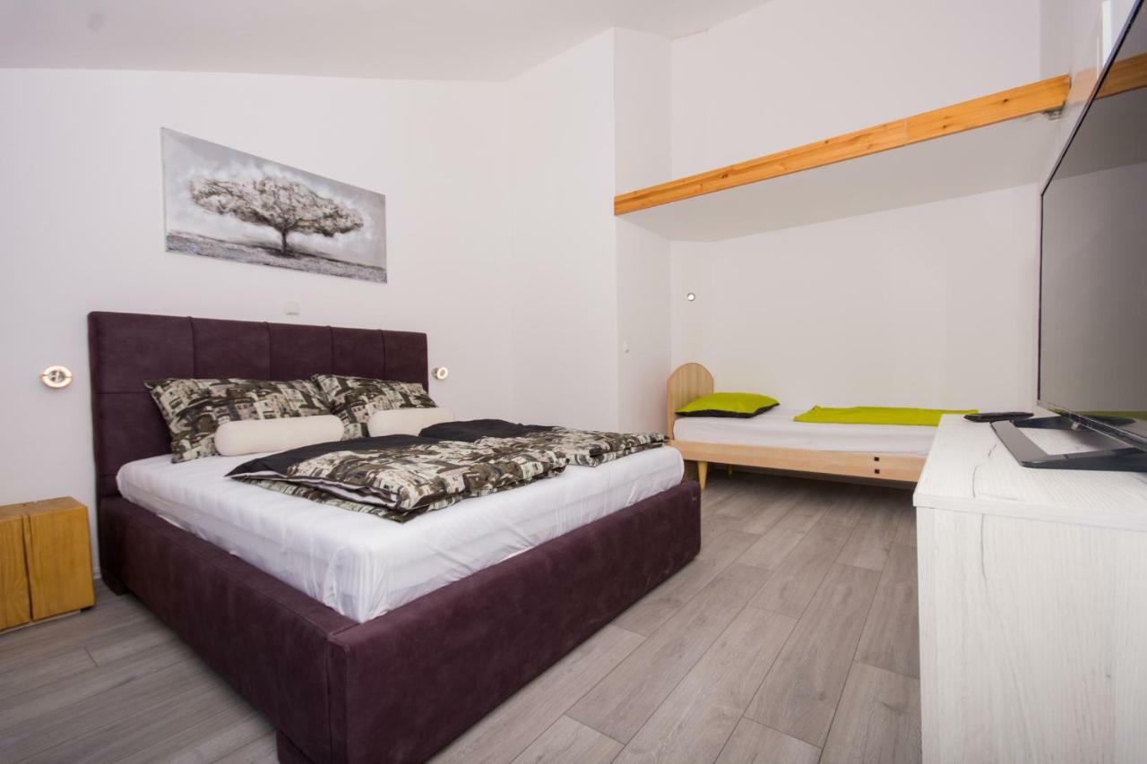 Guesthouse Vakans Slatine Kültér fotó