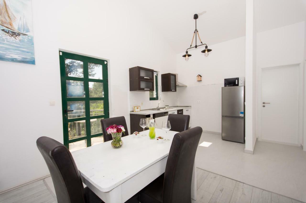 Guesthouse Vakans Slatine Kültér fotó