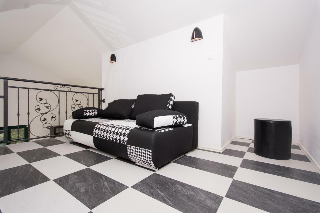 Guesthouse Vakans Slatine Kültér fotó